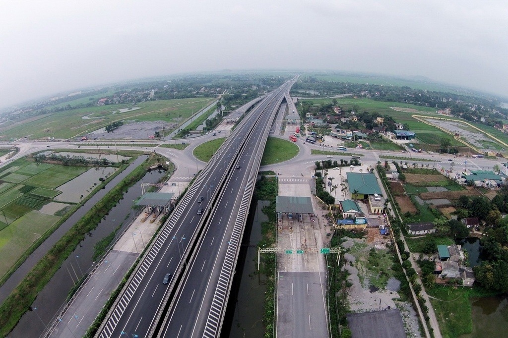 Ưu điểm của mua đất gần đường cao tốc