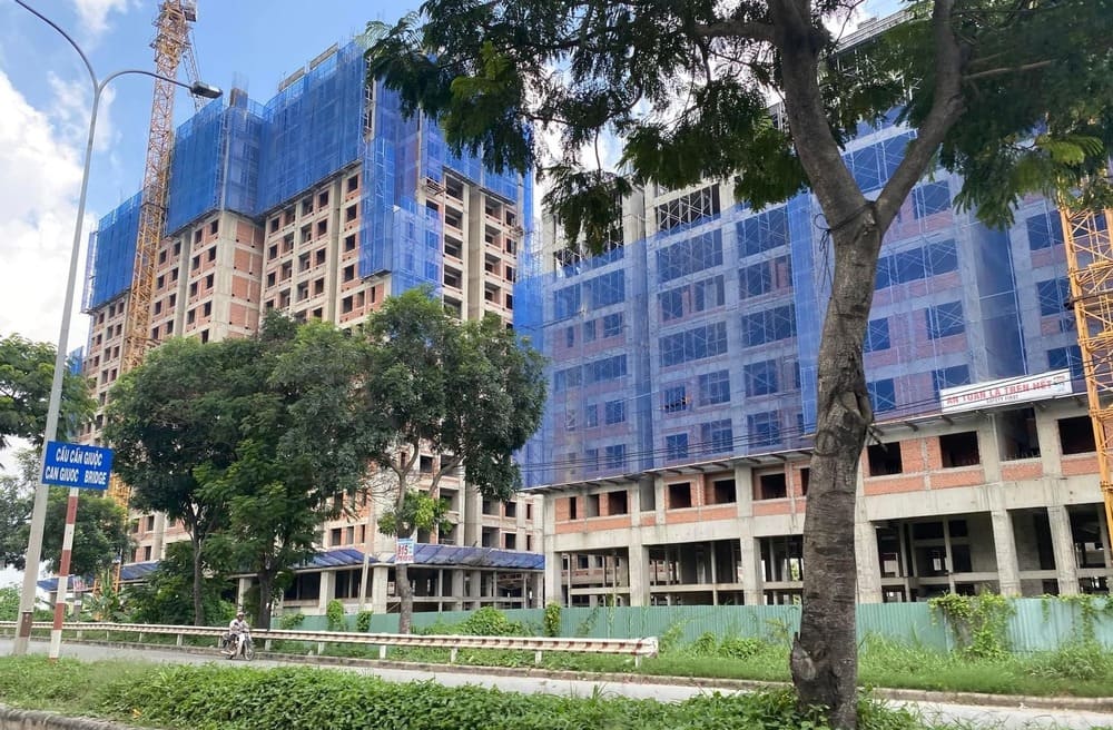 Cách phòng tránh rủi ro khi mua bất động sản 